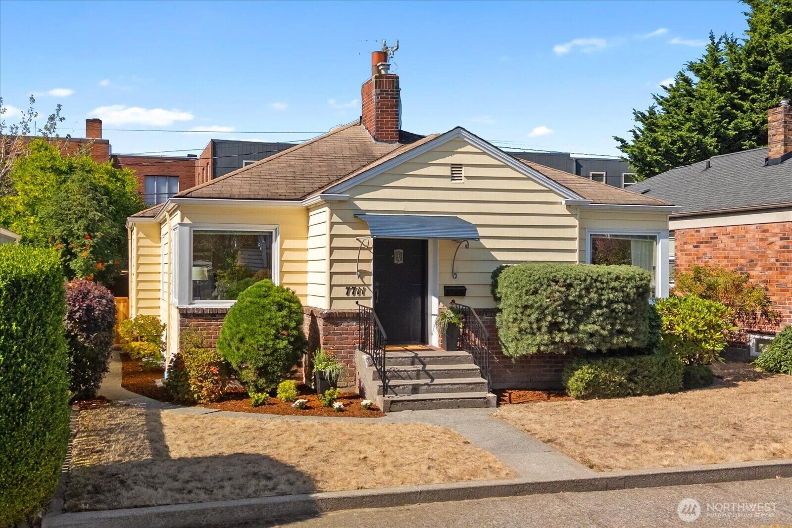 Property Photo:  7711  Jones Avenue NW  WA 98117 