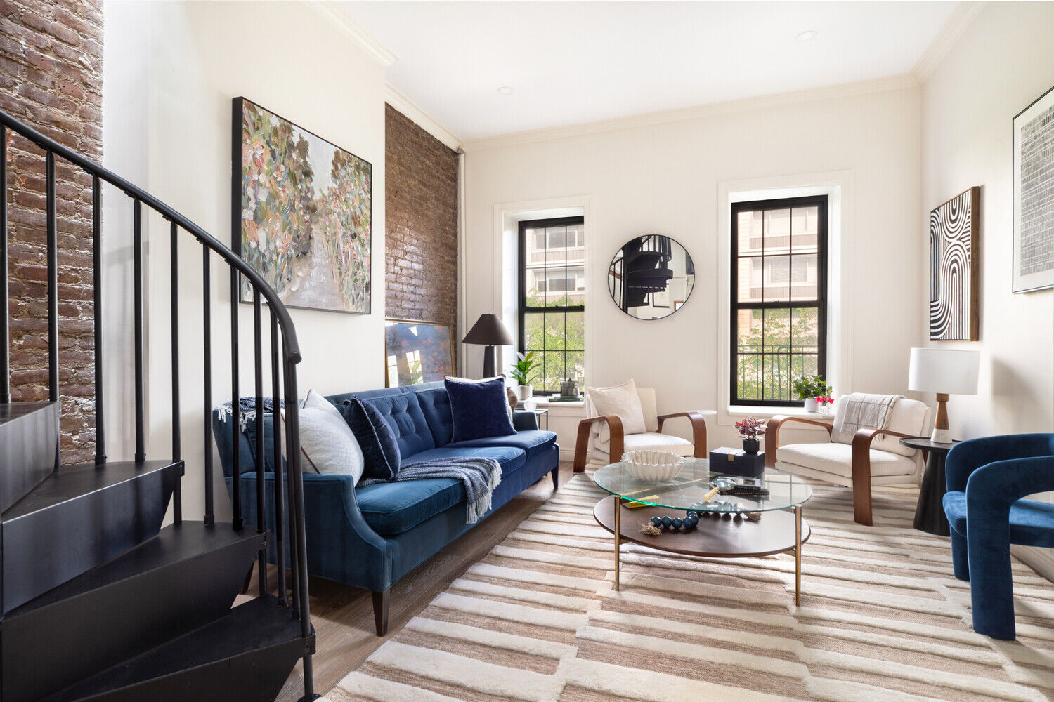 Property Photo:  212 E 70th Street 4B  NY 10021 