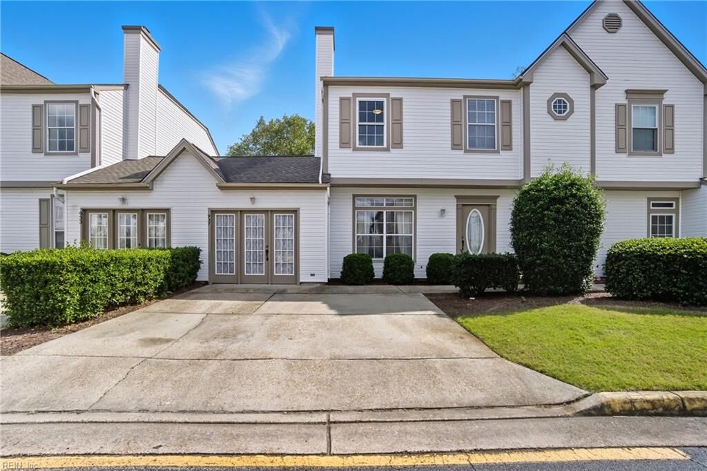 Property Photo:  937 Lehman Dr  VA 23462 