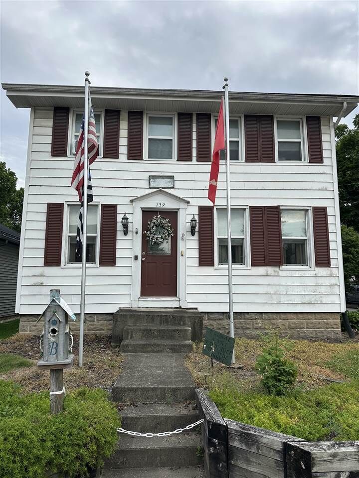 Property Photo:  139 W Main Street  IN 47330
