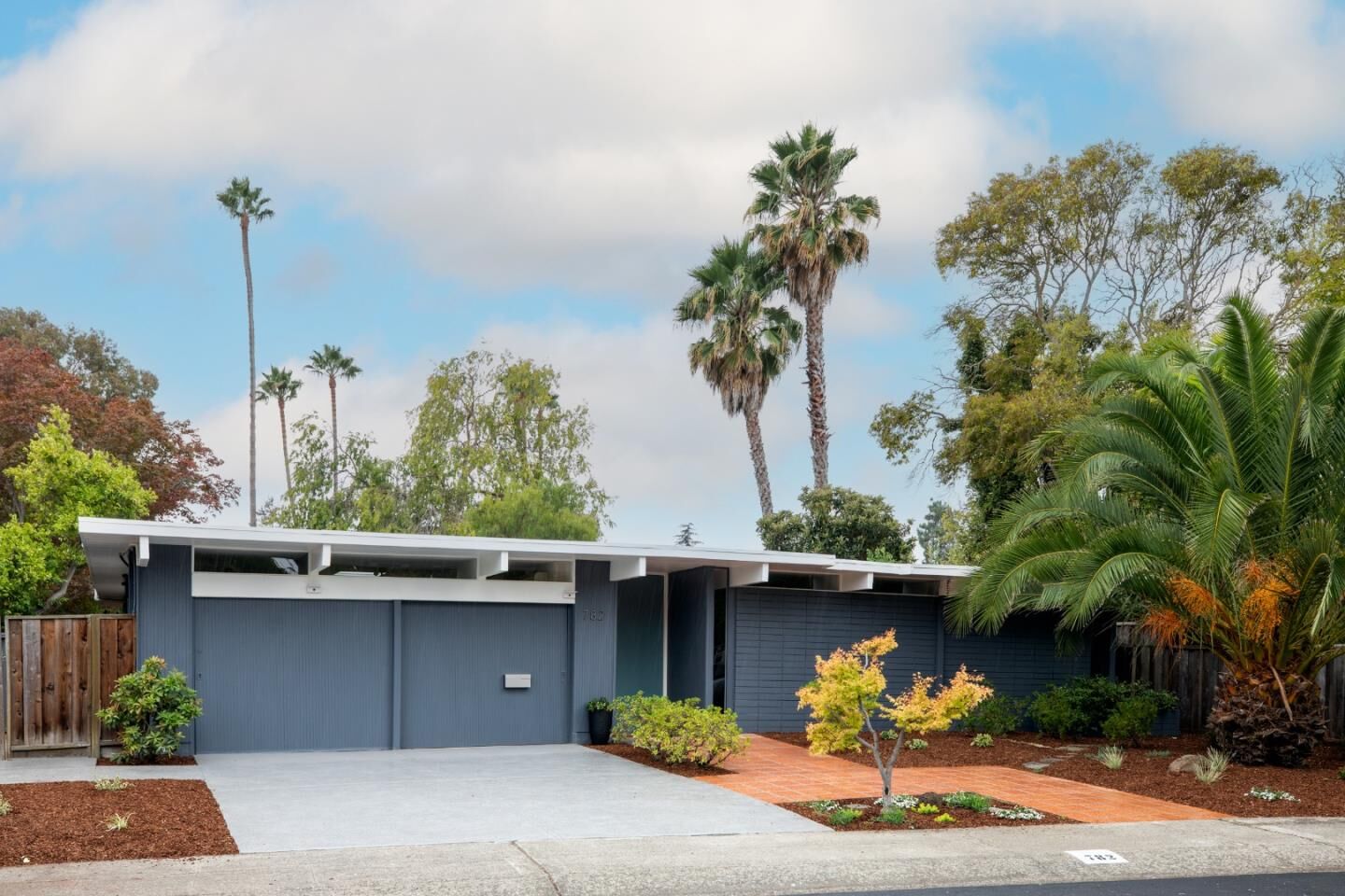 Property Photo: 782 Holly Oak Drive CA 94303