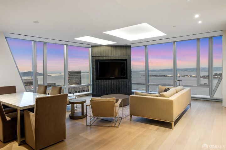181 Fremont Street 58A  San Francisco CA 94105 photo
