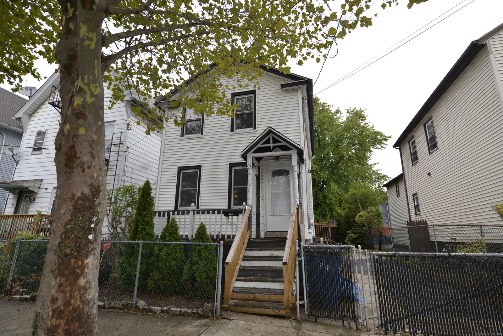 Property Photo:  67 Main Street  CT 06513 