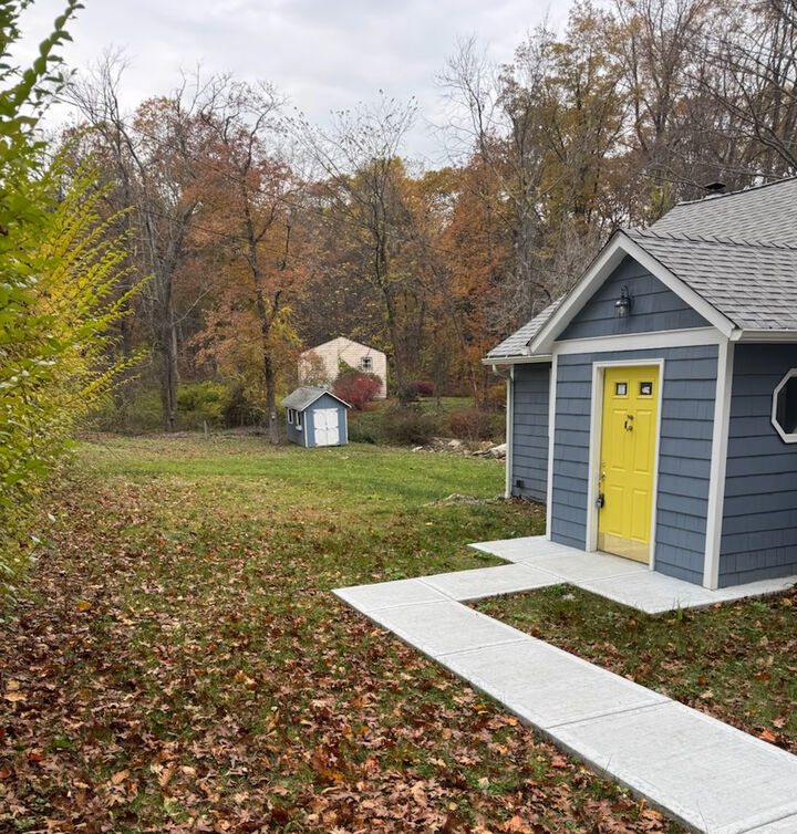 Property Photo:  201 Middle River Road  CT 06811 
