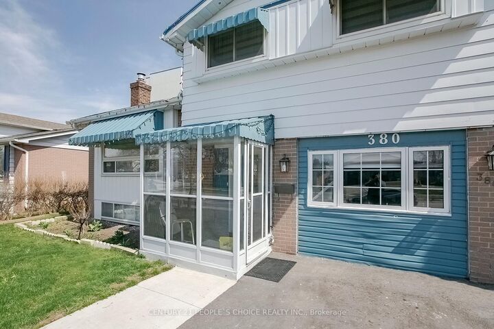 Photo de la propriété:  380 Bartley Bull Parkway  ON L6W 2L8 