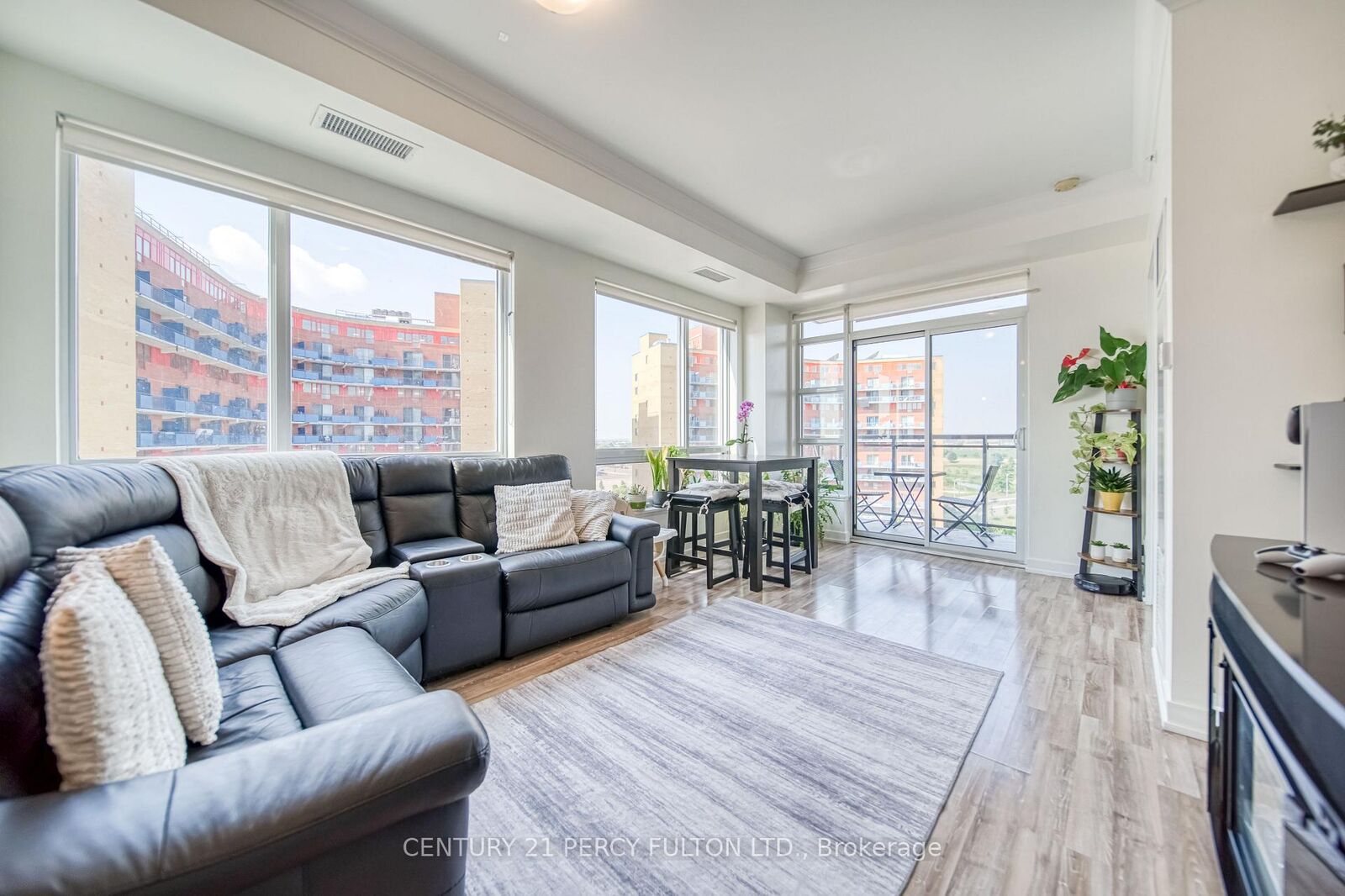 Property Photo:  840 Queens Plate Drive 902  ON M9W 7J9 