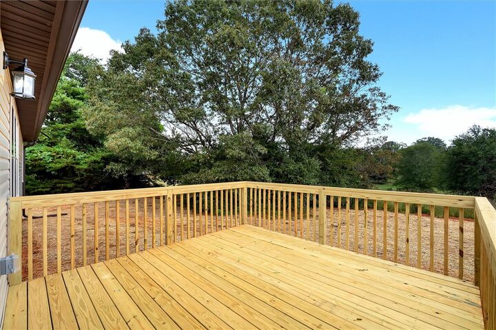 Property Photo:  326 Pecan Drive  SC 29657 