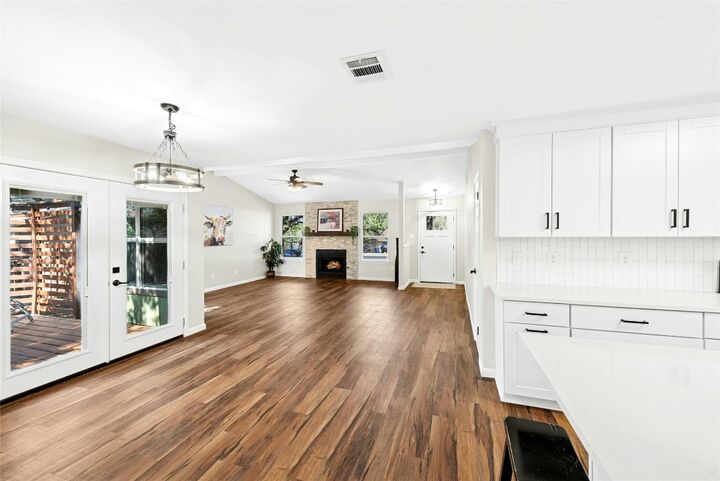 Property Photo: 12904 Garfield Lane TX 78727