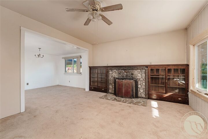 Property Photo:  8 N Division Street  MT 59069 