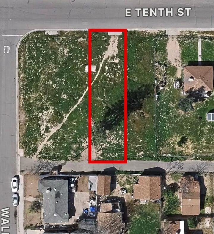 205 E 10th Street  Bakersfield CA 93307 photo
