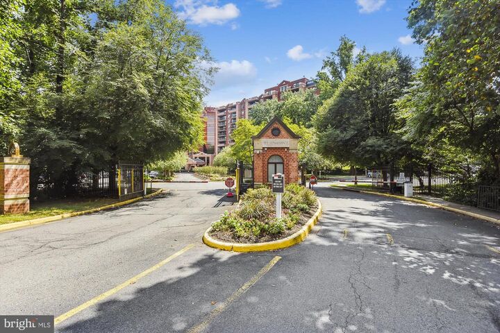 Property Photo:  2230 George C Marshall Drive 617  VA 22043 