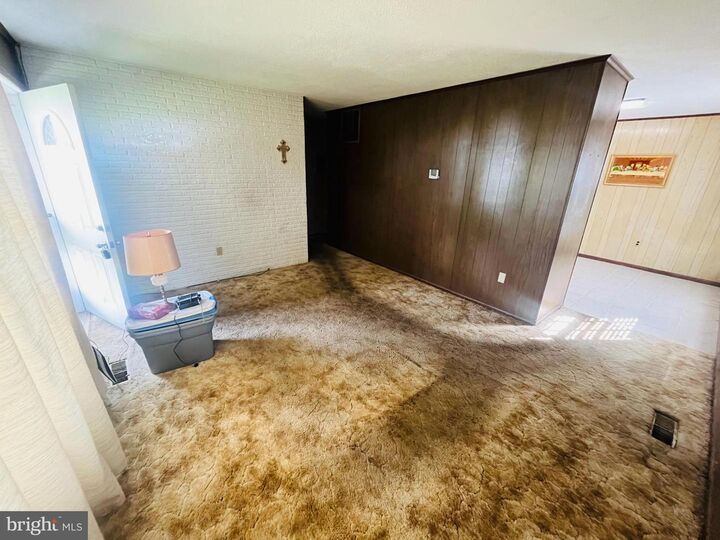 Property Photo:  1319 Meadowvale Road  MD 21060 