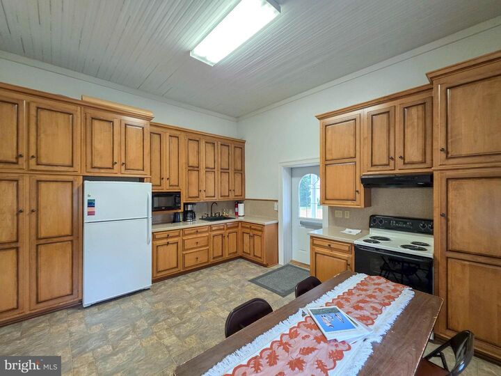 Property Photo: 171 East Avenue PA 17225