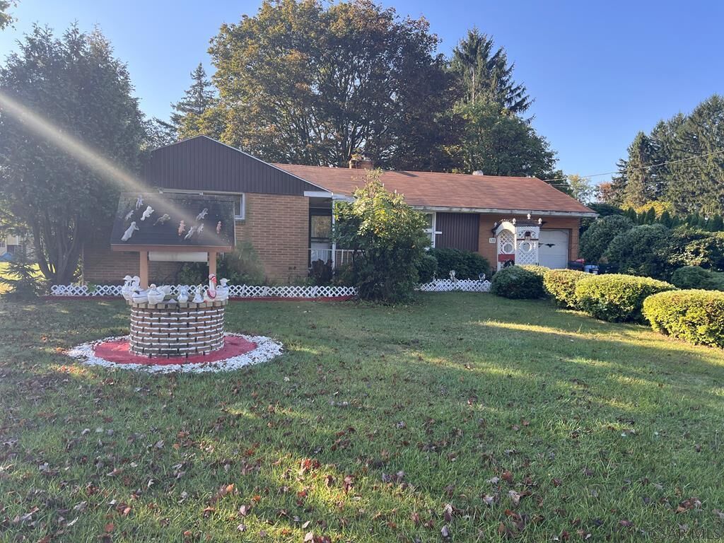 Property Photo:  120 Thora  PA 15904