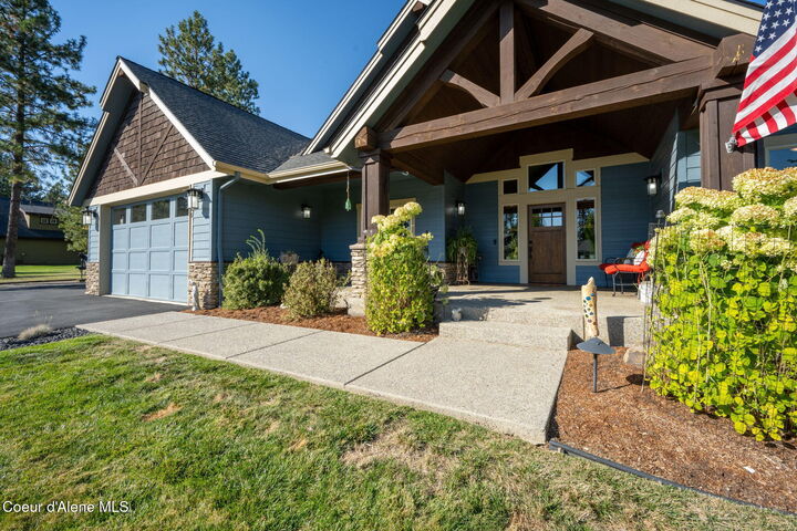 Property Photo: 6125 E Shiras Rd ID 83814