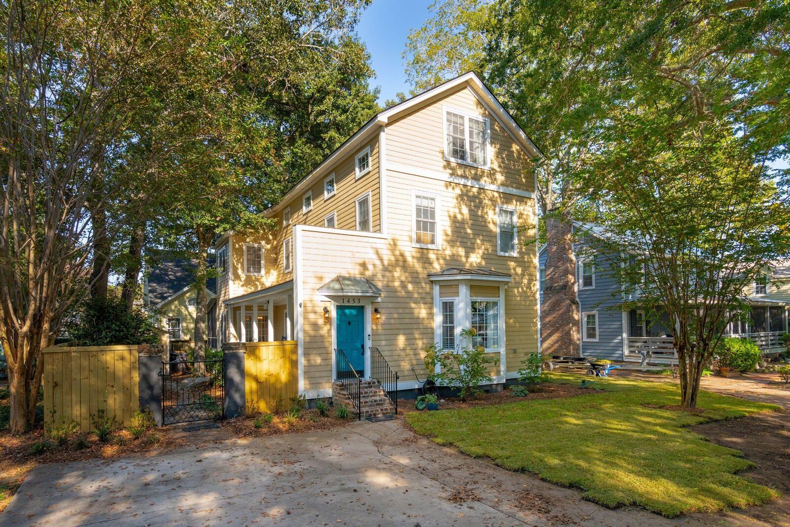 Property Photo:  1453 N Point Lane  SC 29464 