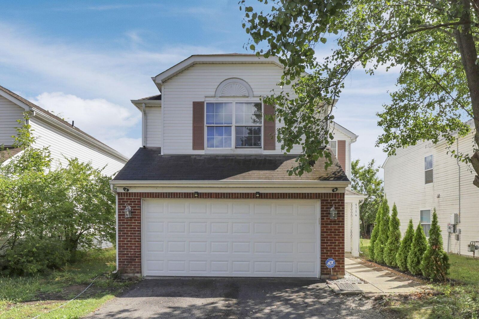 Property Photo: 4714 Ascot Drive OH 43229