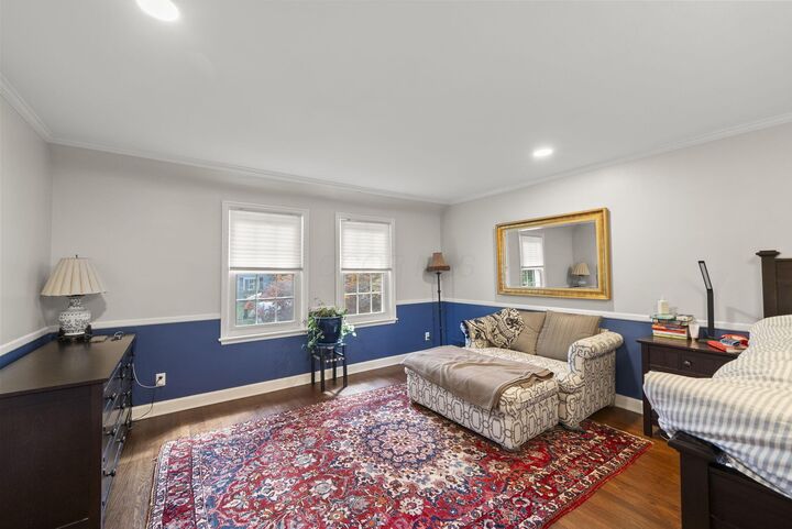 Property Photo: 2295 Oxford Road OH 43221