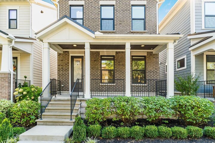 Property Photo: 1124 Edgehill Road OH 43212