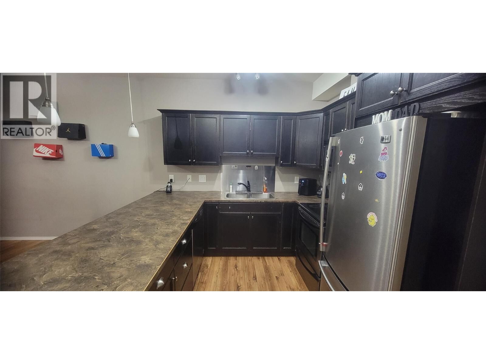 Property Photo: 250 Hollywood Road South 315 BC V1X 3S9