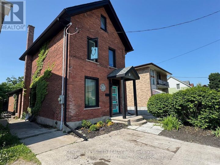 508 Sherbrooke Street  Peterborough (Town Ward 3) ON K9J 2P3 photo
