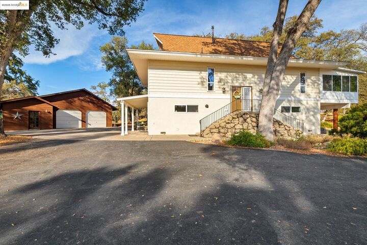 10566 Thistledown Rd  Jamestown CA 95327 photo