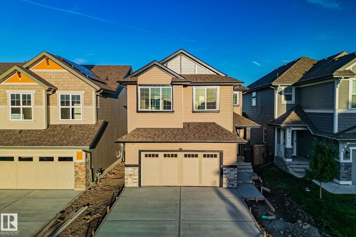41 Savoy Cr  Sherwood Park AB T8H 2Y3 photo