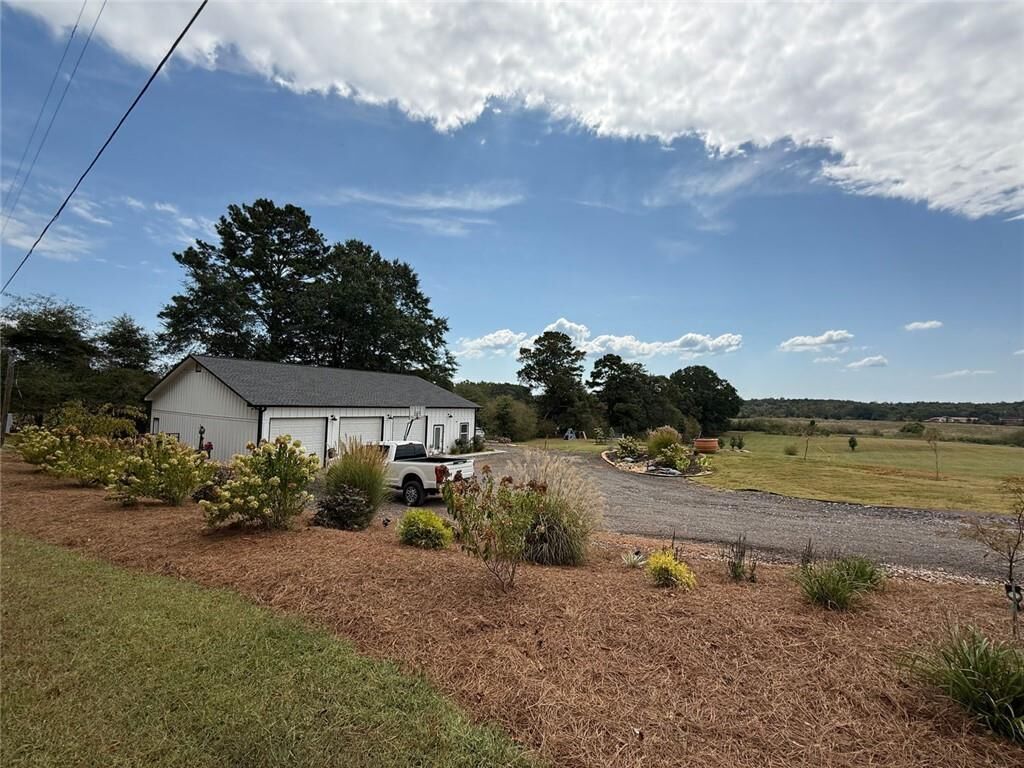 Property Photo: 534 Winn Road GA 30134