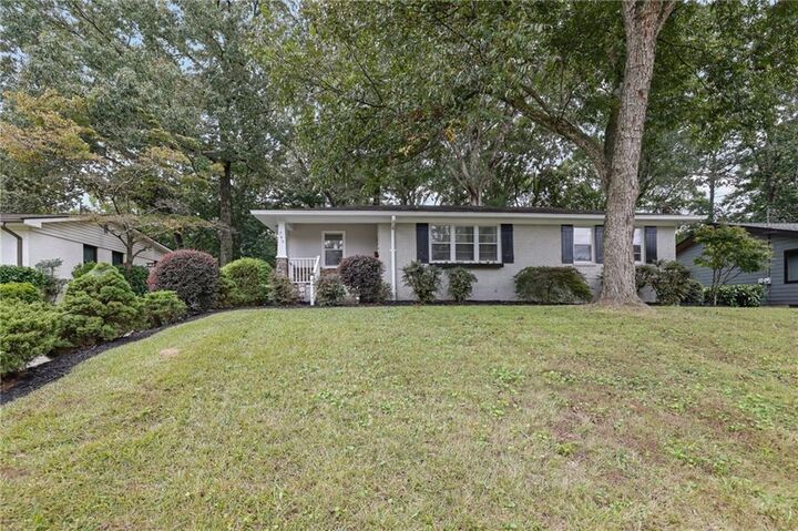 Property Photo:  740 Powder Springs Street SE  GA 30080 