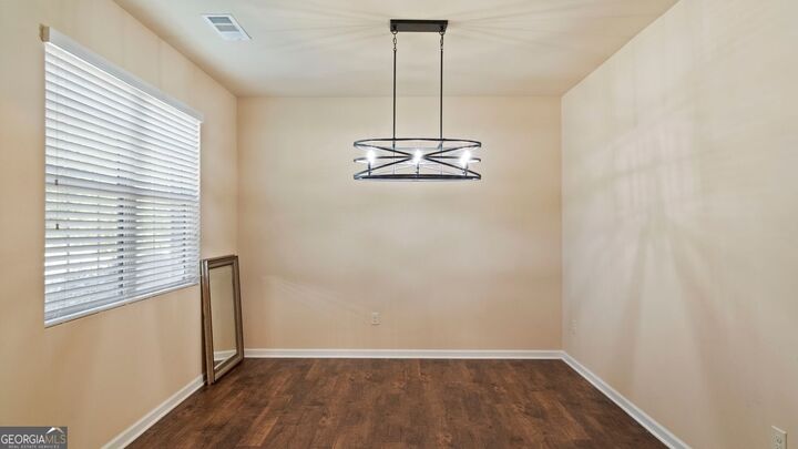 Property Photo: 816 Lake Chase GA 30213
