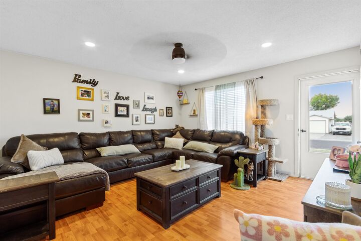 Property Photo: 3214 Bunting Avenue CO 81520