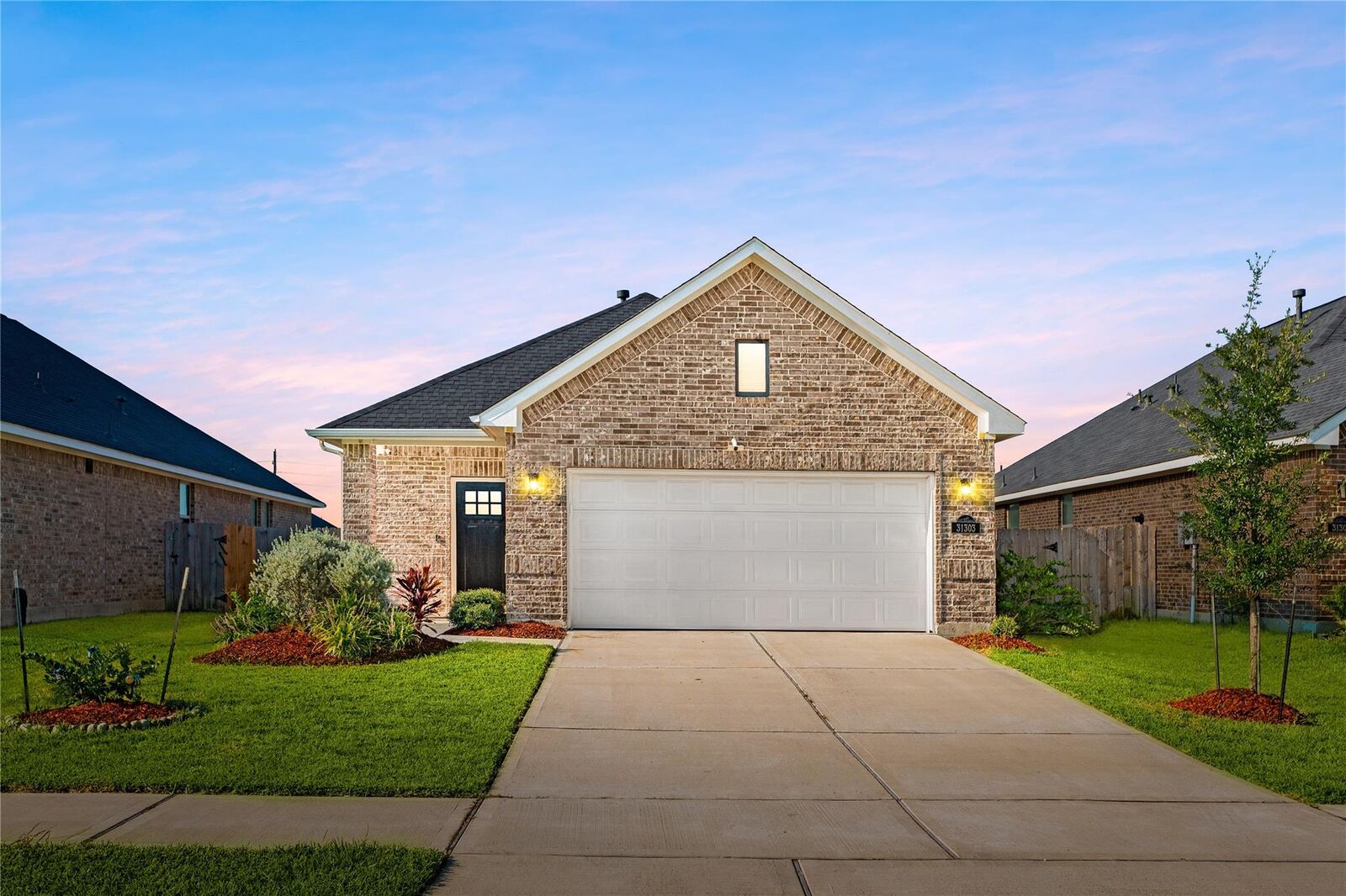 Property Photo:  31303 Whitfield Court  TX 77441 