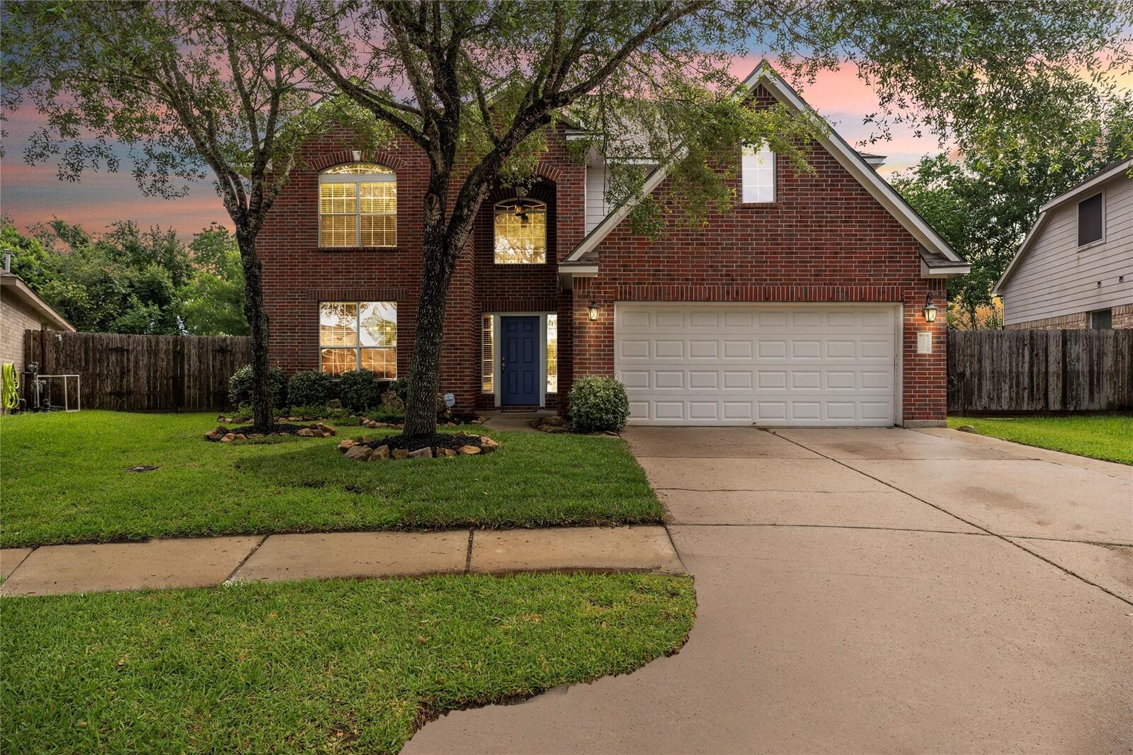 Property Photo:  440 Magnolia Blossom  TX 77573 