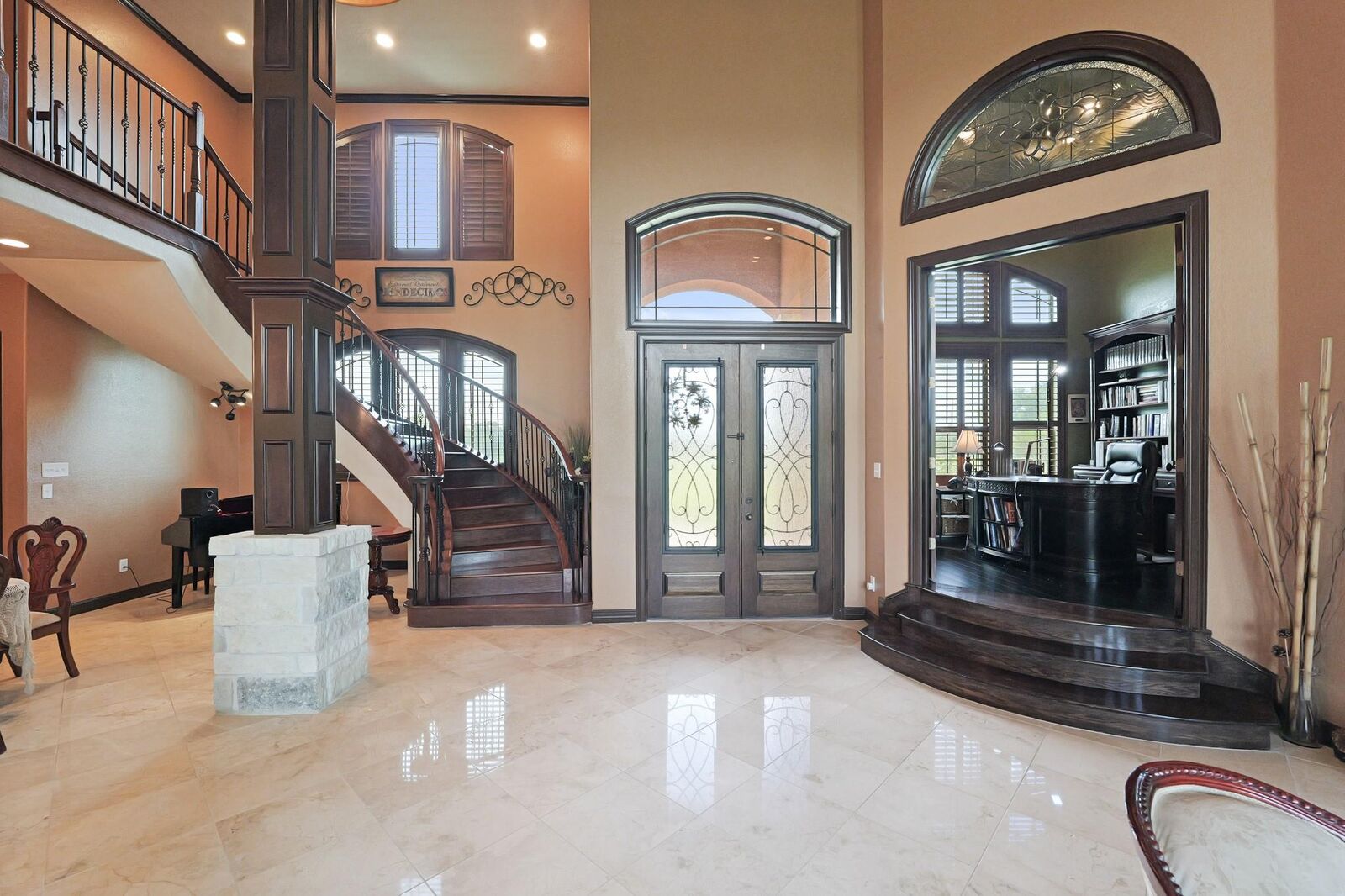 Property Photo:  1909 E Archer Road  TX 77521