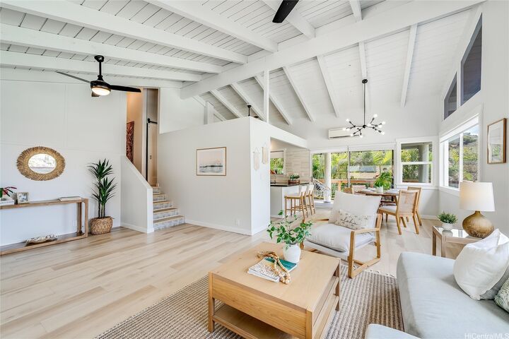 Property Photo:  817 Ekoa Place  HI 96821 