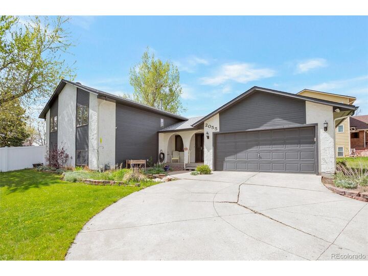 Property Photo:  2055 Quail Dr  CO 80215 