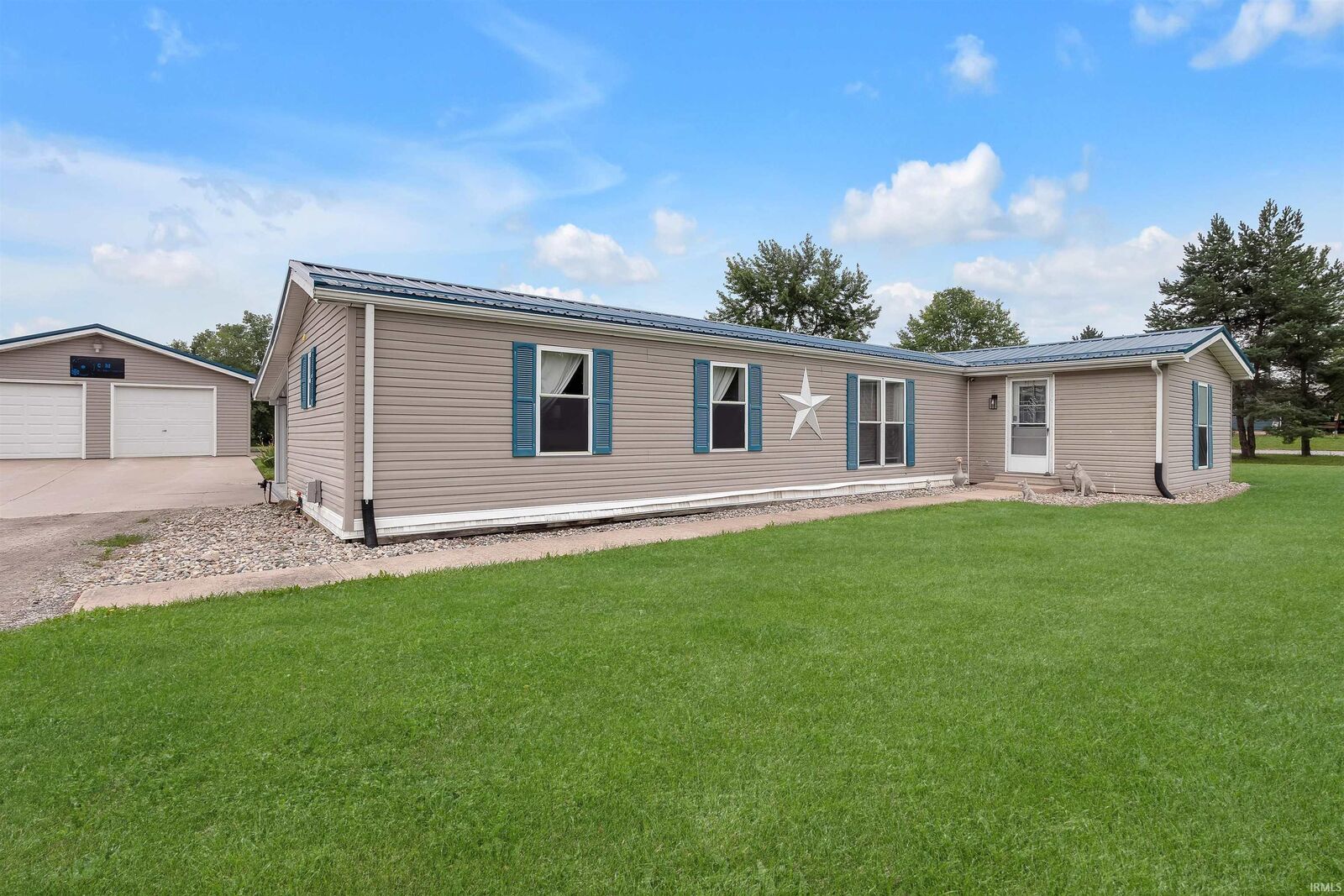 Property Photo:  5443 County Road 31  IN 46706