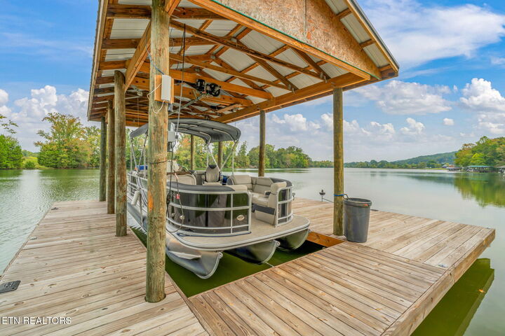 Property Photo: 124 Beard Lane TN 37763