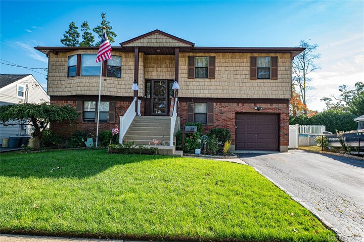 110 Kinsella Avenue  Massapequa Park NY 11762 photo