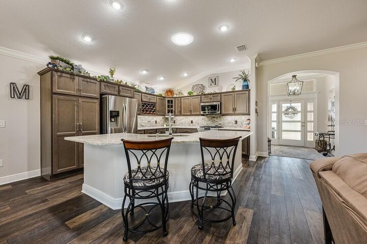 Property Photo:  5729 Hickey Way  FL 32163