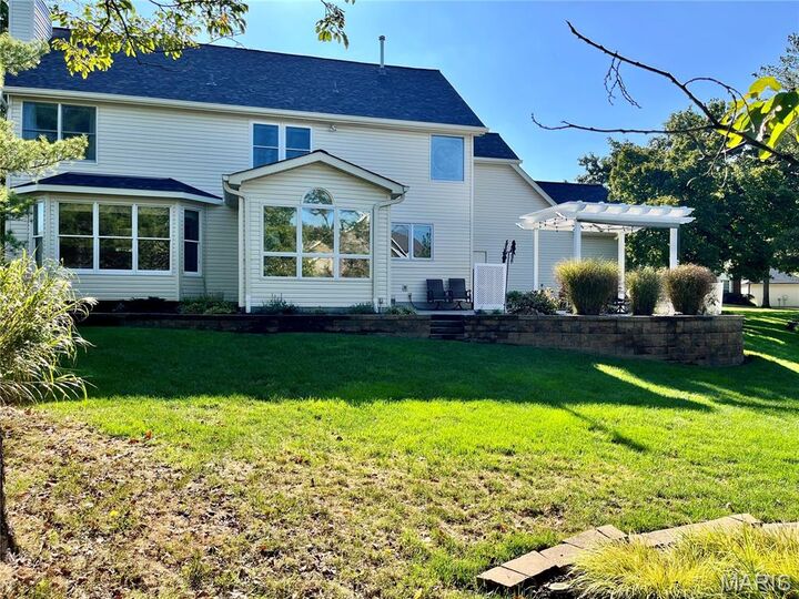 Property Photo:  703 Ridgewoods Manor Drive  MO 63038 