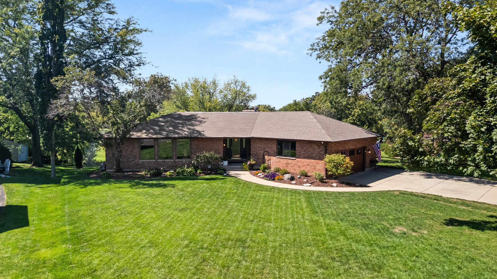 Property Photo:  338 Greenwood North  IL 60115 