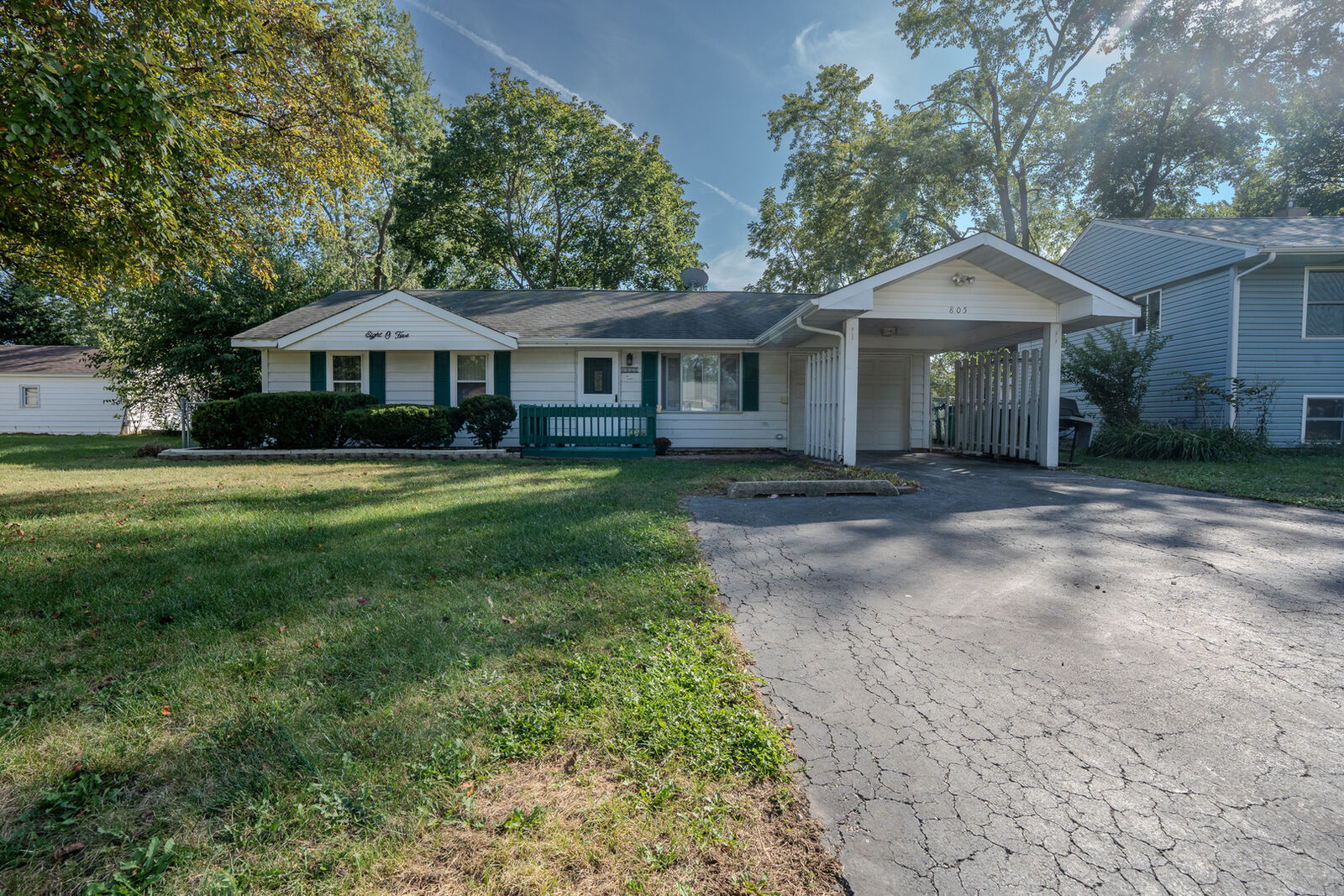 Property Photo:  805 Cypress Lane  IL 60435 