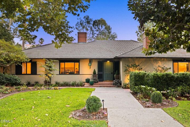 Property Photo:  1118 Wellington Avenue  CA 91103 