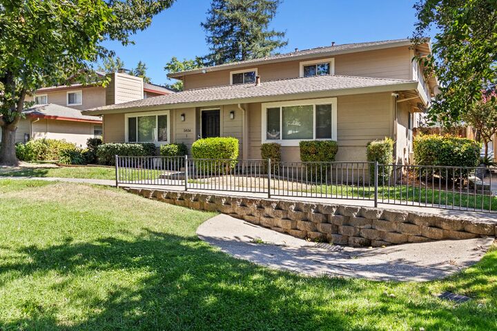 Property Photo:  5836 Peppermill Court 3  CA 95841 