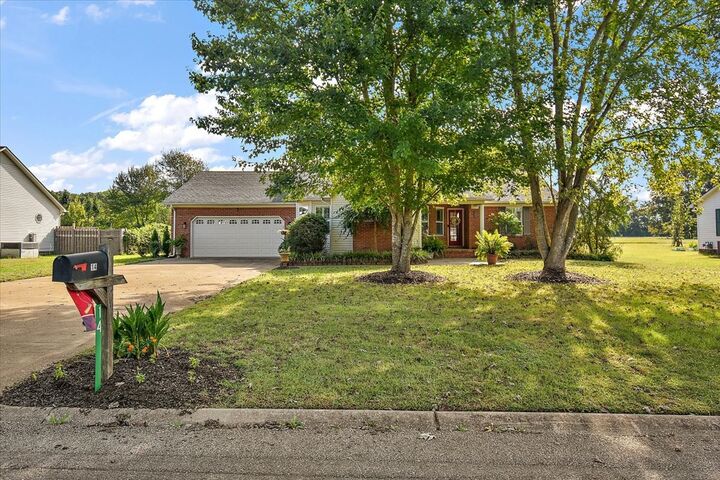 Property Photo:  14 Delana Ave  TN 38464 