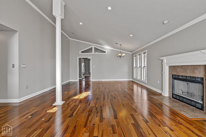 Property Photo: 2101 Belleview Cove AR 72404