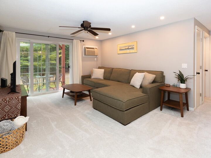 Property Photo: 1708 White Cedar Boulevard NH 03801