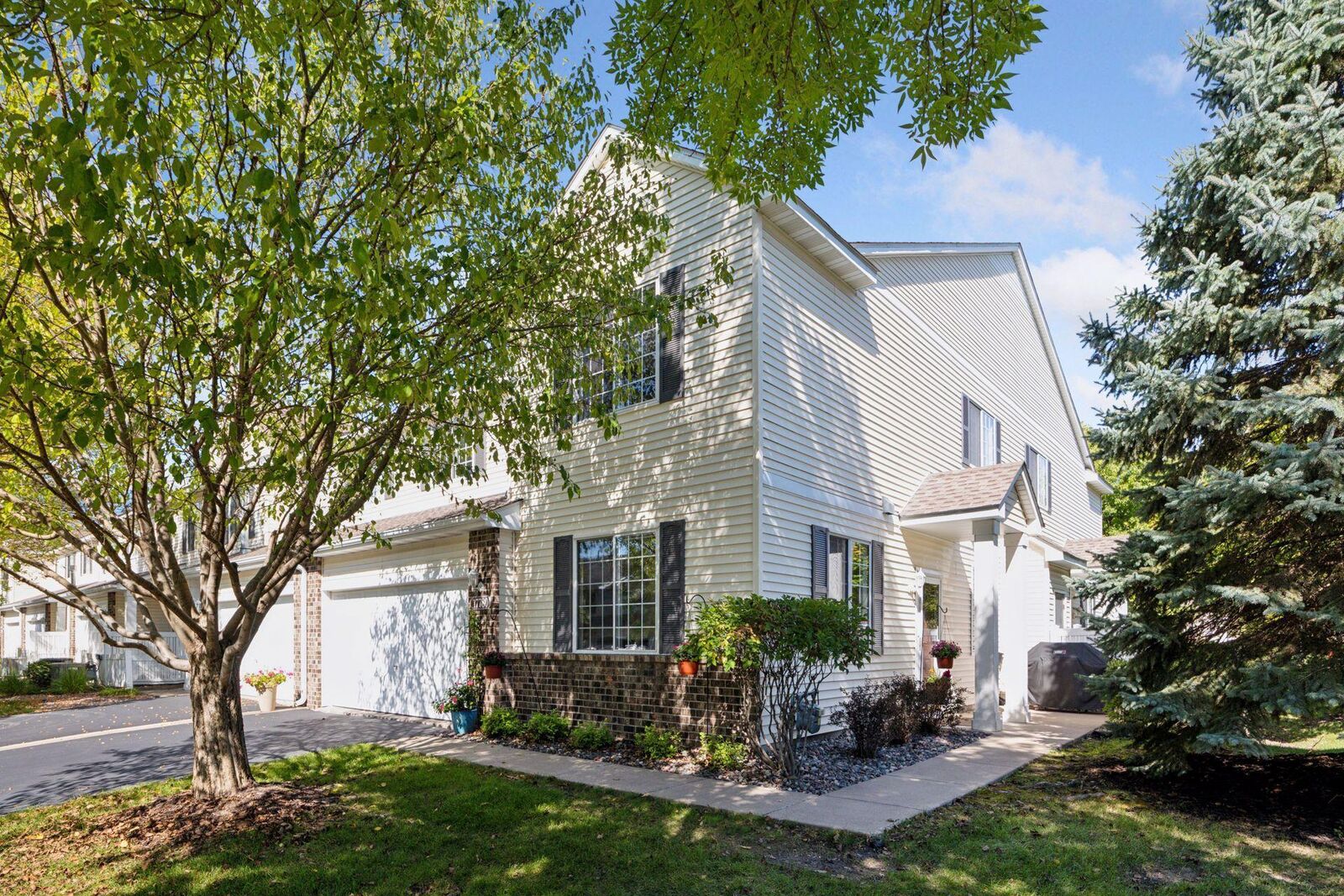 Property Photo:  17780 96th Avenue N  MN 55311 