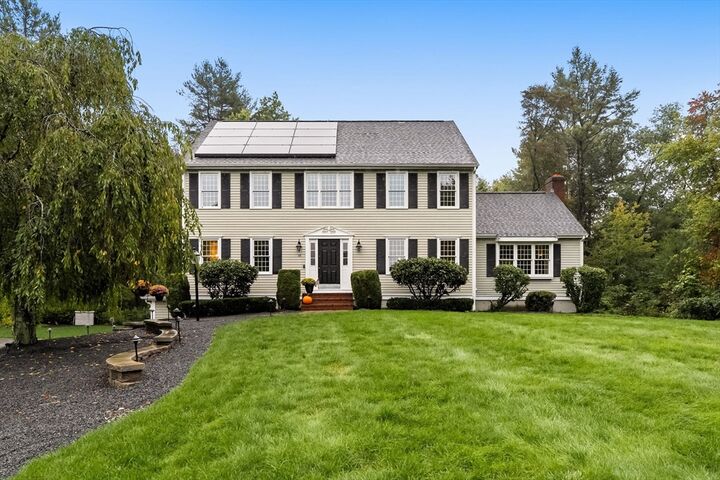 35 Stockbridge Rd  Bridgewater MA 02324 photo
